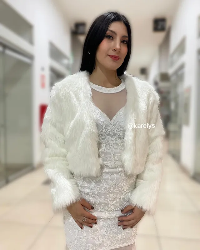 Bolero blanco piel sintética para boda — miniatura 3