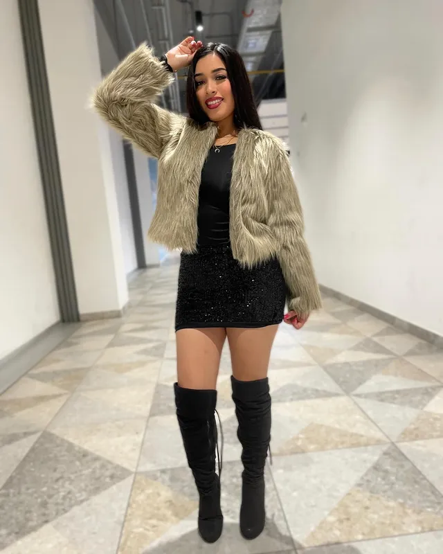 Abrigo de pelos beige noche — miniatura 2